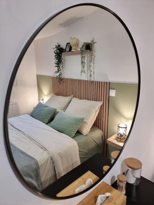 Agreable Logement / Netflix Сен-П'єрр-де-Кор Екстер'єр фото