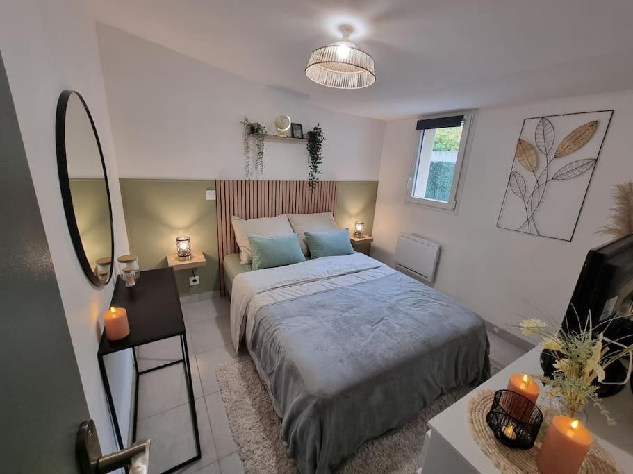 Agreable Logement / Netflix Сен-П'єрр-де-Кор Екстер'єр фото